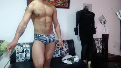 black_hot26 online show from 09-23-25, 02:53