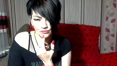 black_hot_01 online show from 12-06-24, 06:26
