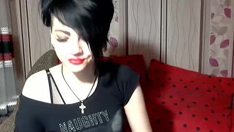 black_hot_01 online show from 12-23-24, 11:39