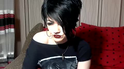 black_hot_01 online show from 02-01-25, 02:16