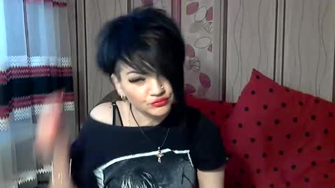 black_hot_01 online show from 03-05-25, 01:50