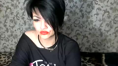 black_hot_01 online show from 09-15-25, 10:10