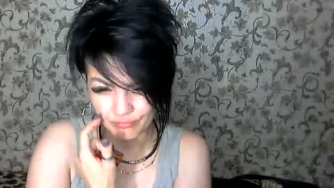 black_hot_01 online show from 10-14-25, 09:37