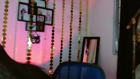 Snapshot of black_lady_05 chatting on 02-23-25, 03:13 millie online show from 02-23-25, 03:13