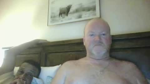 Snapshot of black_n_white4 chatting on 12-19-24, 10:34 black_n_white4 online show from 12-19-24, 10:34