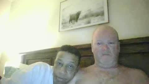 Snapshot of black_n_white4 chatting on 12-29-24, 12:01 black_n_white4 online show from 12-29-24, 12:01
