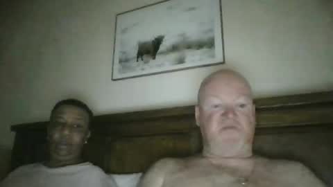 Snapshot of black_n_white4 chatting on 01-11-25, 11:24 black_n_white4 online show from 01-11-25, 11:24