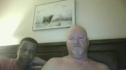 Snapshot of black_n_white4 chatting on 01-17-25, 11:27 black_n_white4 online show from 01-17-25, 11:27
