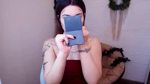 Snapshot of black_pant3r chatting on 12-22-25, 03:03 Mon Mon online show from 12-22-25, 03:03