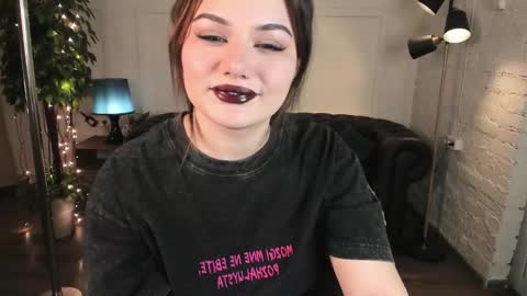 Snapshot of black_pant3r chatting on 02-07-26, 02:59 Mon Mon online show from 02-07-26, 02:59