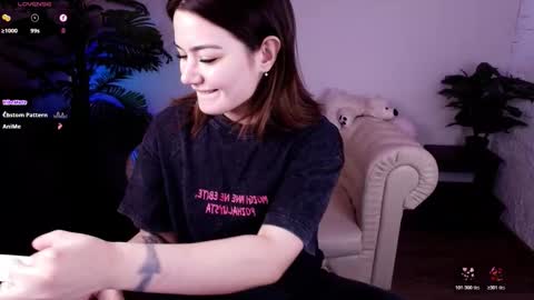 Snapshot of black_pant3r chatting on 03-01-26, 02:46 Mon Mon online show from 03-01-26, 02:46