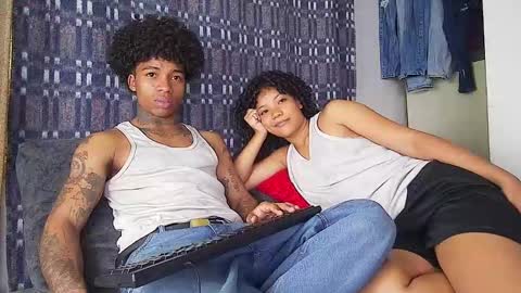 black_tentationx online show from 10-08-25, 04:43