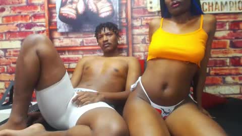 Snapshot of blackandaxel chatting on 12-03-25, 11:14 BlackAndAxel online show from 12-03-25, 11:14