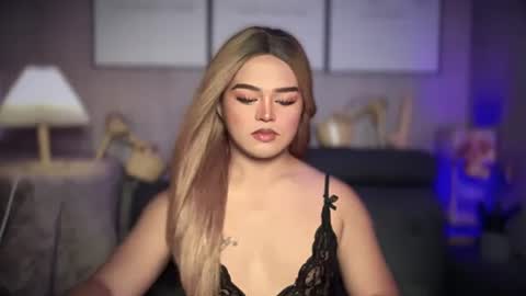 Snapshot of blackbarbiechantalxvx chatting on 03-01-25, 11:50 blackbarbiechantalxvx online show from 03-01-25, 11:50