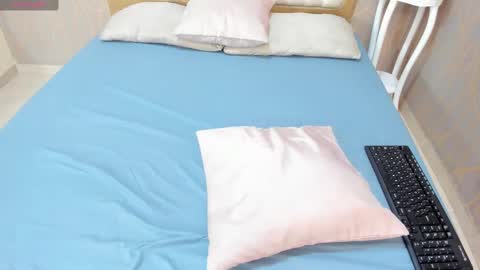 Snapshot of blackbiecock chatting on 03-05-25, 10:00 blackbiecock online show from 03-05-25, 10:00