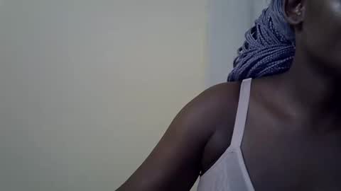 Snapshot of blackbooty260 chatting on 12-17-25, 08:48 Blackbooty260 online show from 12-17-25, 08:48