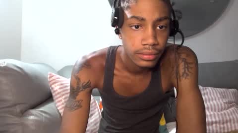 Snapshot of blackbulltitus chatting on 10-08-25, 10:29 BlackBullTitus online show from 10-08-25, 10:29