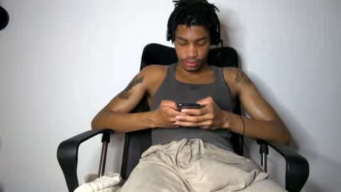 Snapshot of blackbulltitus chatting on 07-11-26, 04:04 BlackBullTitus online show from 07-11-26, 04:04