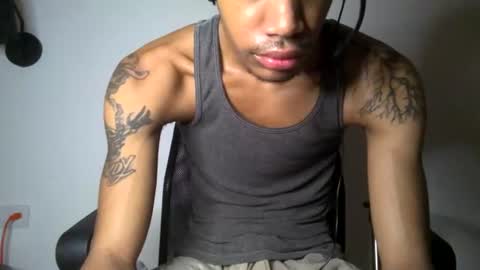 Snapshot of blackbulltitus chatting on 07-16-26, 02:39 BlackBullTitus online show from 07-16-26, 02:39