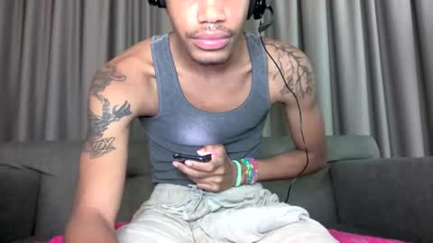 Snapshot of blackbulltitus chatting on 07-31-26, 11:48 BlackBullTitus online show from 07-31-26, 11:48