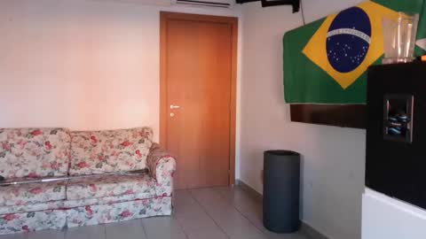 Snapshot of blackkiss_sweet chatting on 09-19-25, 03:56 blackkiss_sweet online show from 09-19-25, 03:56