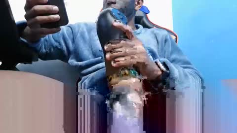 Snapshot of blackkiss_sweet chatting on 10-12-25, 11:31 blackkiss_sweet online show from 10-12-25, 11:31