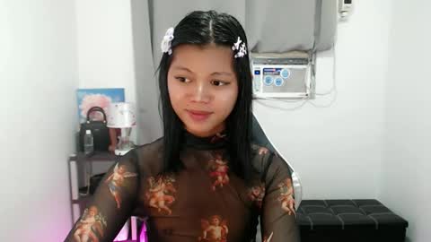 Snapshot of blackmanika chatting on 10-15-25, 03:34 blackmanika online show from 10-15-25, 03:34