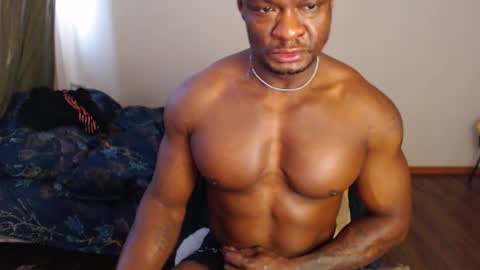 Snapshot of blackmusclegym chatting on 02-08-25, 12:28 blackmusclegym online show from 02-08-25, 12:28