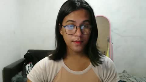 Ellez online show from 12-28-24, 07:01