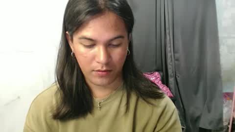 Ellez online show from 12-22-25, 06:27