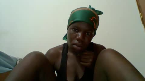 SARAH online show from 10-31-25, 12:22