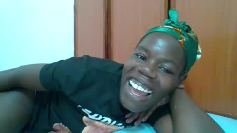 SARAH online show from 11-08-25, 06:51