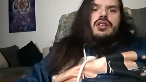 Black wolf online show from 02-15-25, 05:41