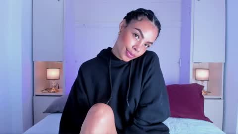 GRACE online show from 10-12-25, 04:33