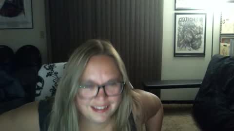 Snapshot of bladesizzo3111 chatting on 09-17-25, 07:32 bladesizzo3111 online show from 09-17-25, 07:32