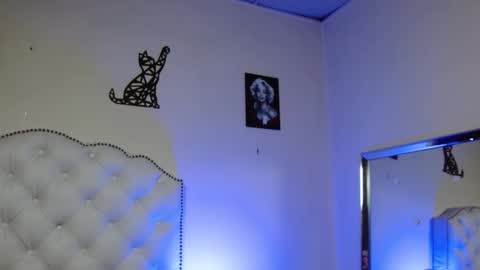 Snapshot of blair_elliis chatting on 11-06-25, 07:15 Blair online show from 11-06-25, 07:15