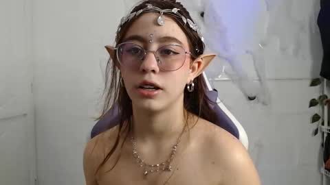   online show from 10-31-25, 03:13