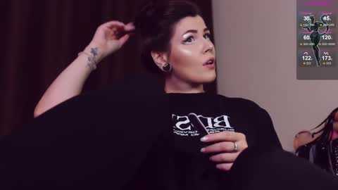 Britney online show from 02-13-25, 04:17