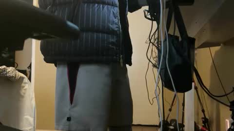 Blackjag00 online show from 12-17-25, 04:46