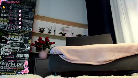 Snapshot of blakmy chatting on 02-08-25, 10:39 blakmy online show from 02-08-25, 10:39