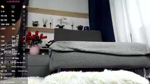 Snapshot of blakmy chatting on 02-27-25, 11:31 blakmy online show from 02-27-25, 11:31