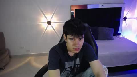 Snapshot of blakzen_ chatting on 07-07-26, 03:53 Blakzen online show from 07-07-26, 03:53