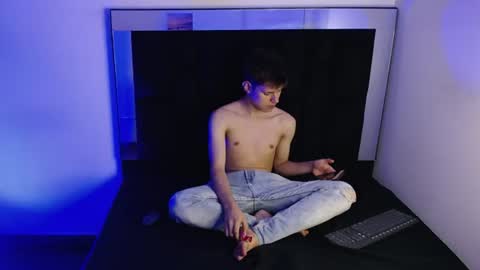 Snapshot of blakzen_ chatting on 07-15-26, 03:28 Blakzen online show from 07-15-26, 03:28