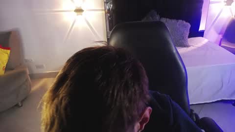 Snapshot of blakzen_ chatting on 07-19-26, 03:32 Blakzen online show from 07-19-26, 03:32