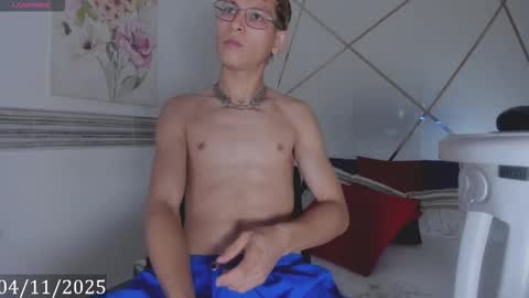 Snapshot of blaze_lm chatting on 11-04-25, 12:26 blaze_lm online show from 11-04-25, 12:26