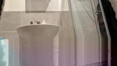 Snapshot of blazinkush69 chatting on 02-09-25, 04:18 blazinkush69 online show from 02-09-25, 04:18