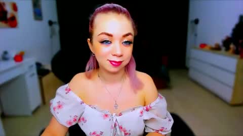 Nicole online show from 01-16-25, 08:43