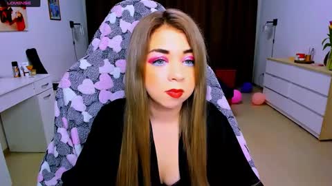 Nicole online show from 03-10-25, 03:12