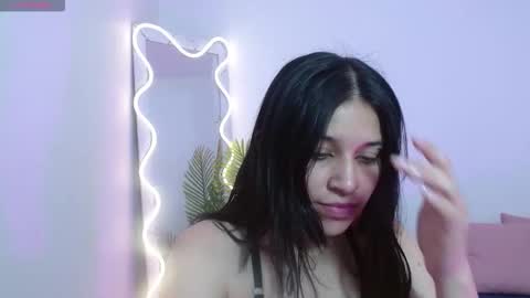 Snapshot of blithz_tay chatting on 09-15-25, 11:32 blithz_tay online show from 09-15-25, 11:32