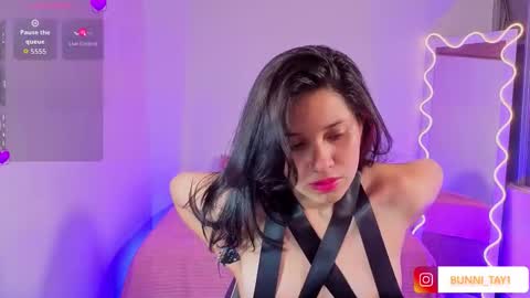 Snapshot of blithz_tay chatting on 10-05-25, 11:30 blithz_tay online show from 10-05-25, 11:30